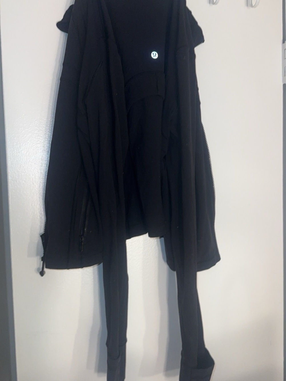 lululemon Black cropped zip up Sweater